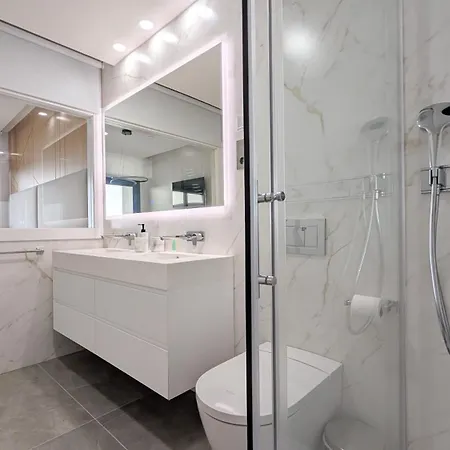 アパート Sunset Sailors Show *